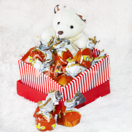 Love Teddy With Chocolates